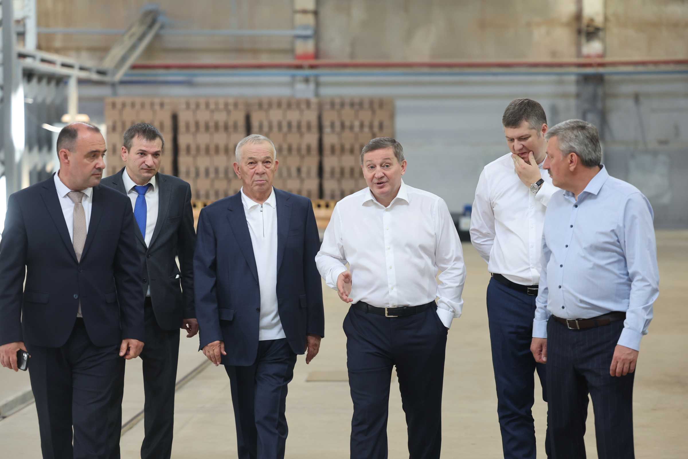 В Волгоградской области начал работу модернизированный завод по производству керамического кирпича